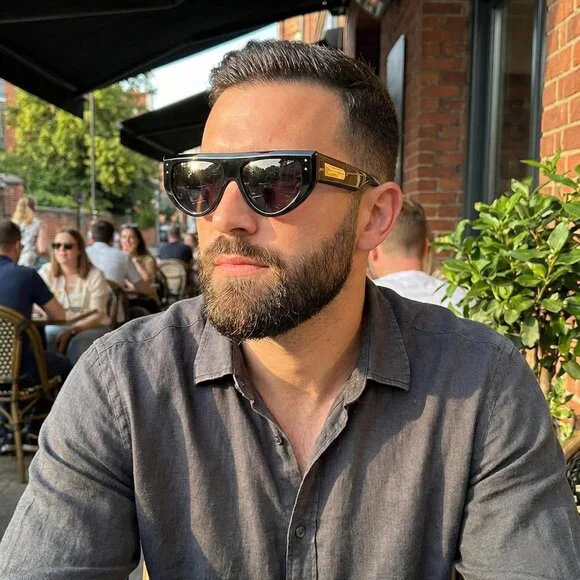 Trendy Triangular Polarized Men's Sunglasses UV 400 Protection MB1537S